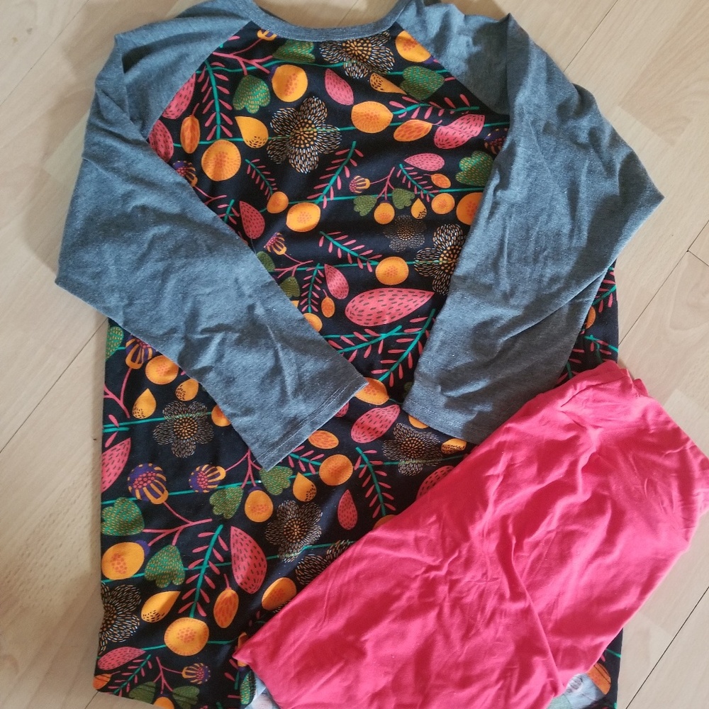 Lularoe Randy and leggings